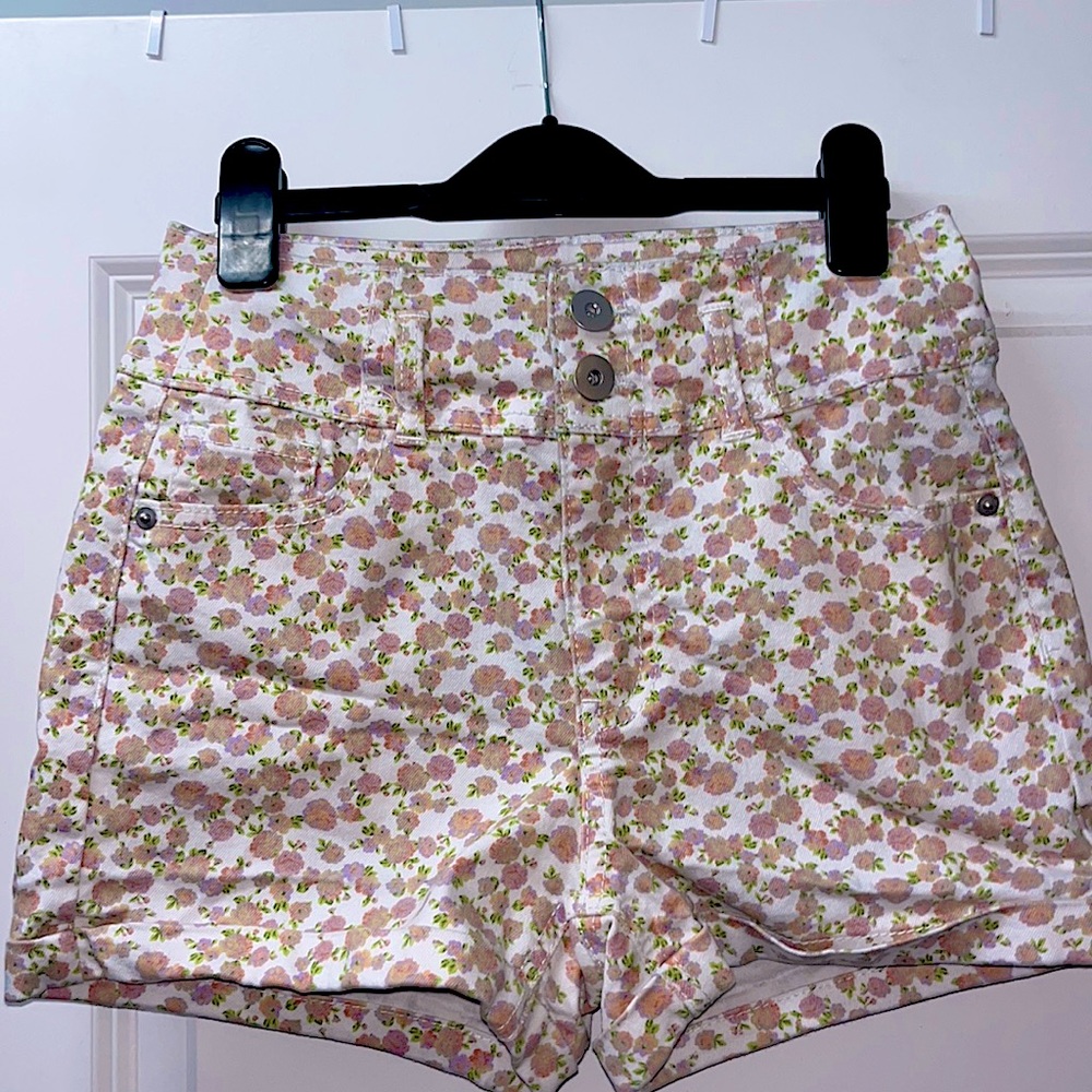 denim floral summer shorts size small
